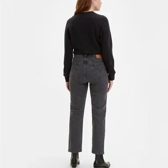NWT Levis Jeans 501 Crop Crystal Jeans Size 27 Rhinestone High Rise Straight Leg